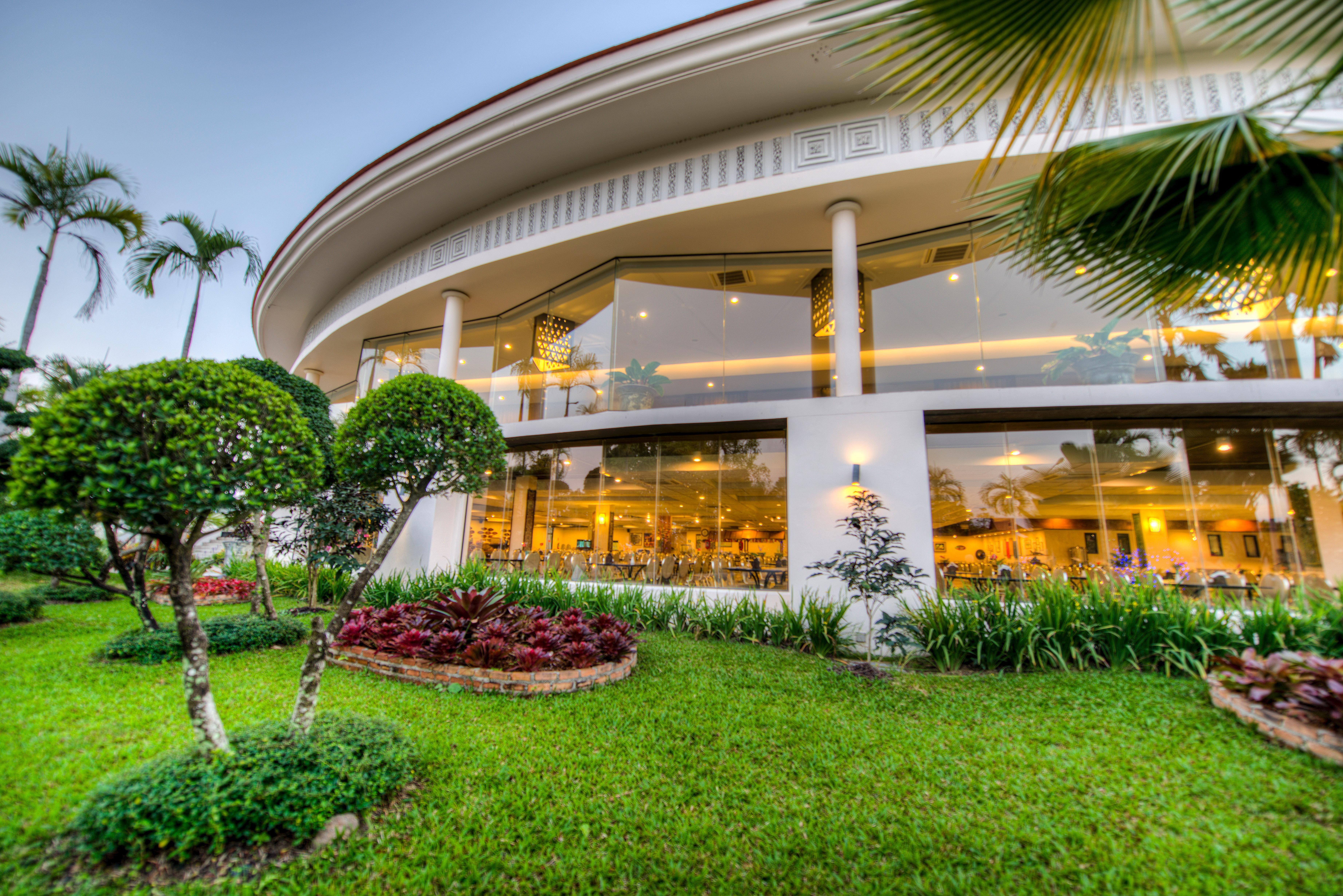 Horizon Village & Resort Doi Saket Exterior photo