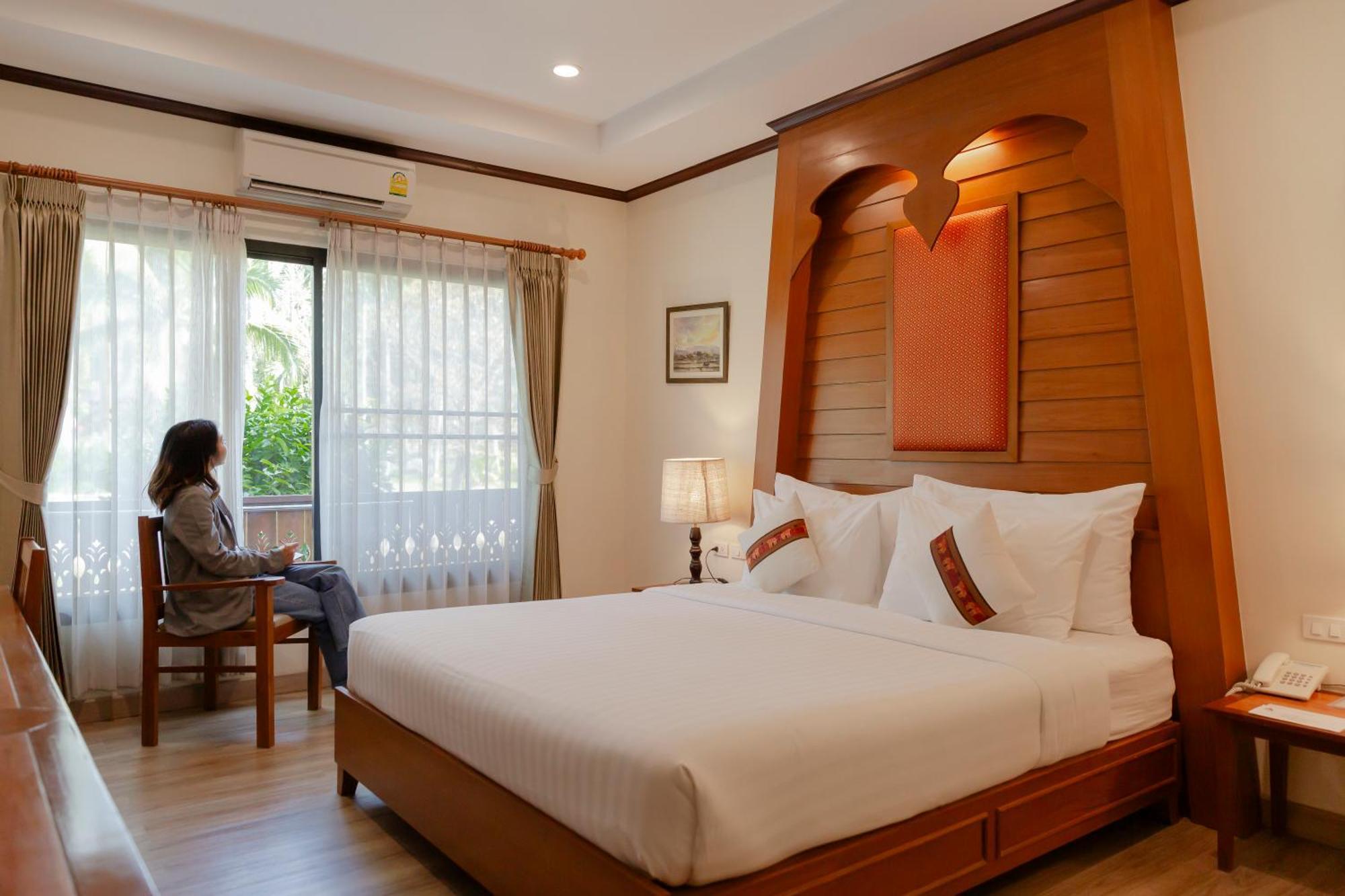Horizon Village & Resort Doi Saket Exterior photo